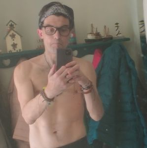 Meet your Posher, Jimi